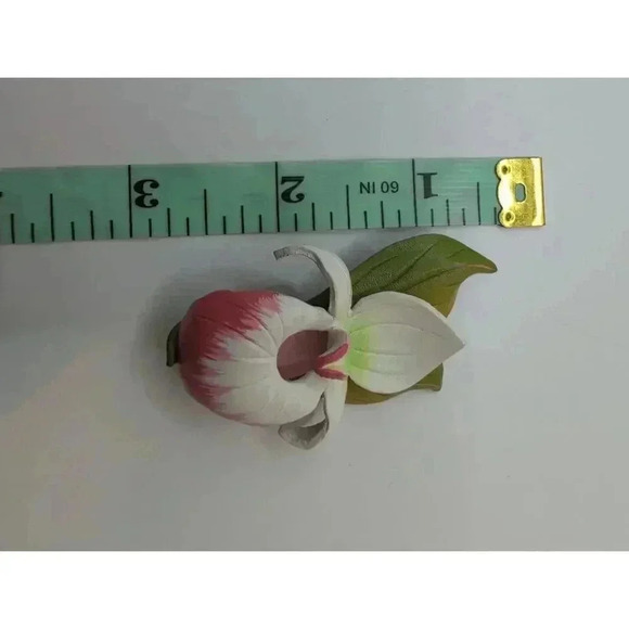 Handmade Leather Orchid Pin - Unique 3D Floral Brooch - Statement Piece - Picture 4 of 5